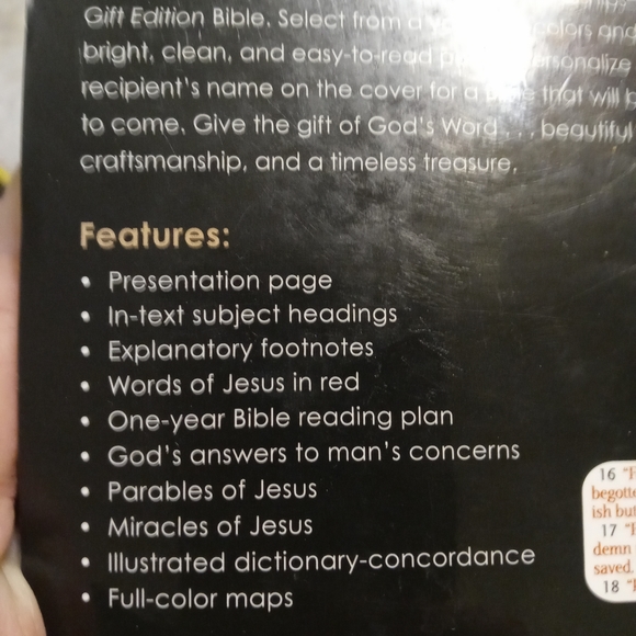 NIP Thomas Nelson Gift Bible - Picture 6 of 8